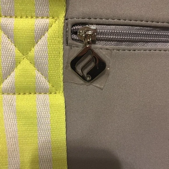 Fabletics Duffle bag - Picture 3 of 7